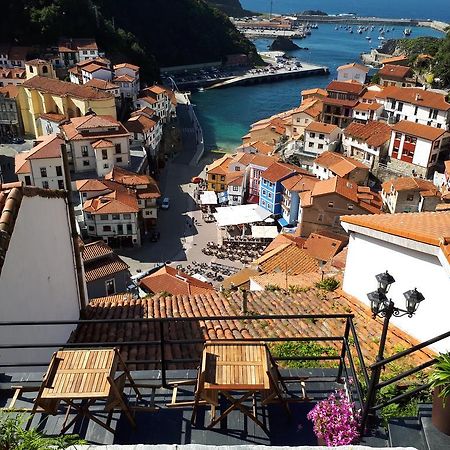 Apartamentos La Casa Del Pintor Cudillero Exteriör bild