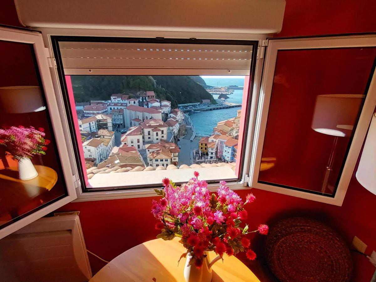 Apartamentos La Casa Del Pintor Cudillero Exteriör bild